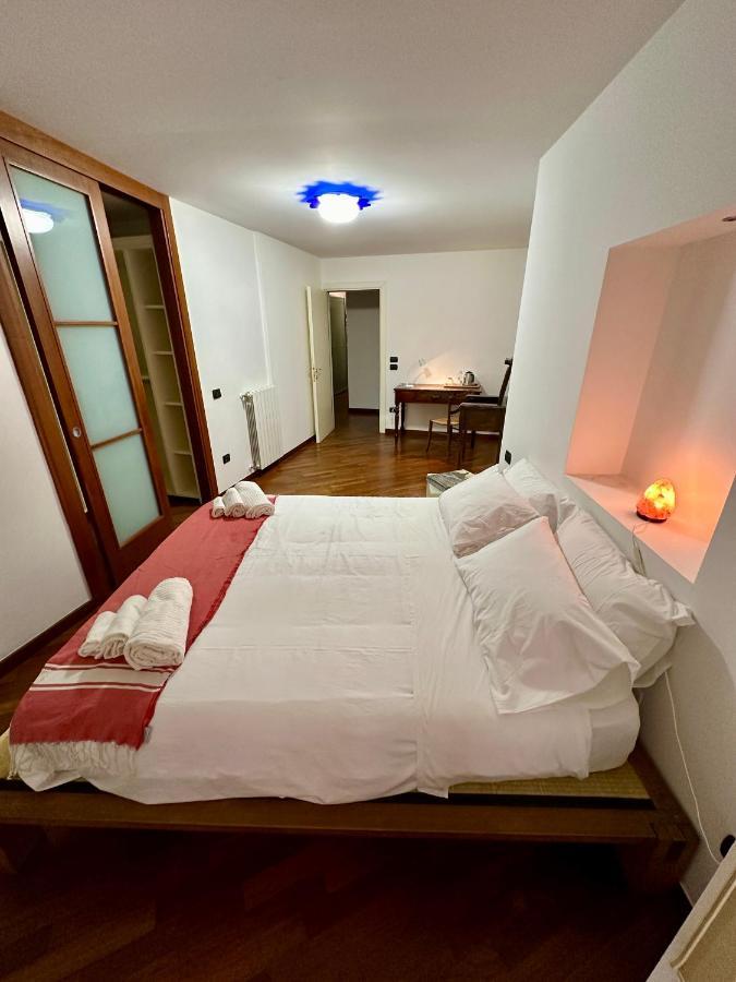 Hotel Piazza Carlo Alberto Cagliari Zewnętrze zdjęcie